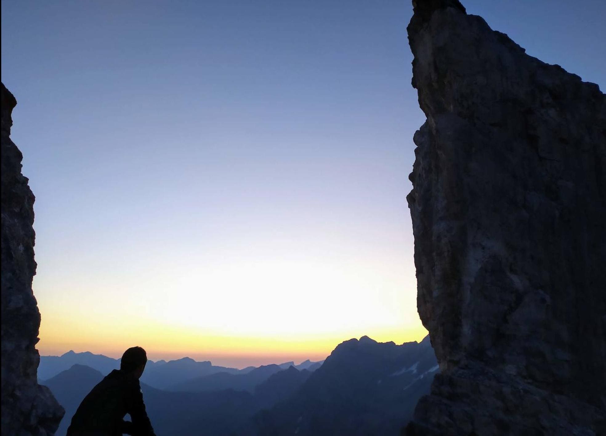 Vista desde la Brecha al amanecer.