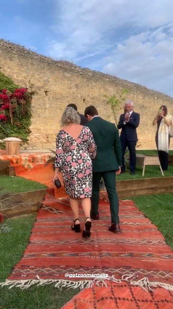 Todo apunta a que el 'instagramer' y Patricia, su pareja de toda la vida, han contraído matrimonio este mismo fin de semana en la más estricta intimidad