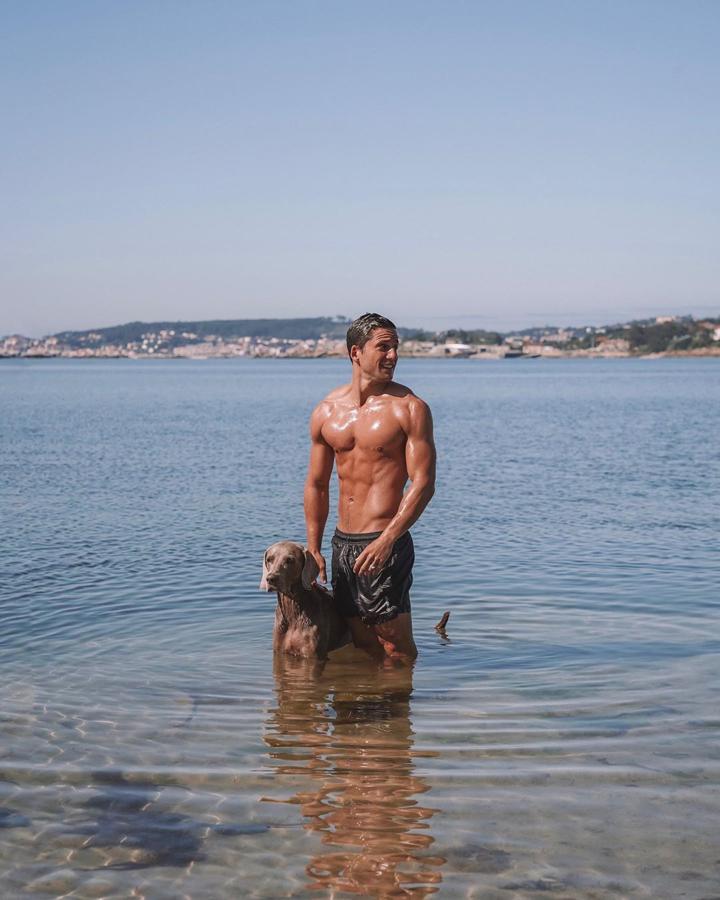 Todo apunta a que el 'instagramer' y Patricia, su pareja de toda la vida, han contraído matrimonio este mismo fin de semana en la más estricta intimidad