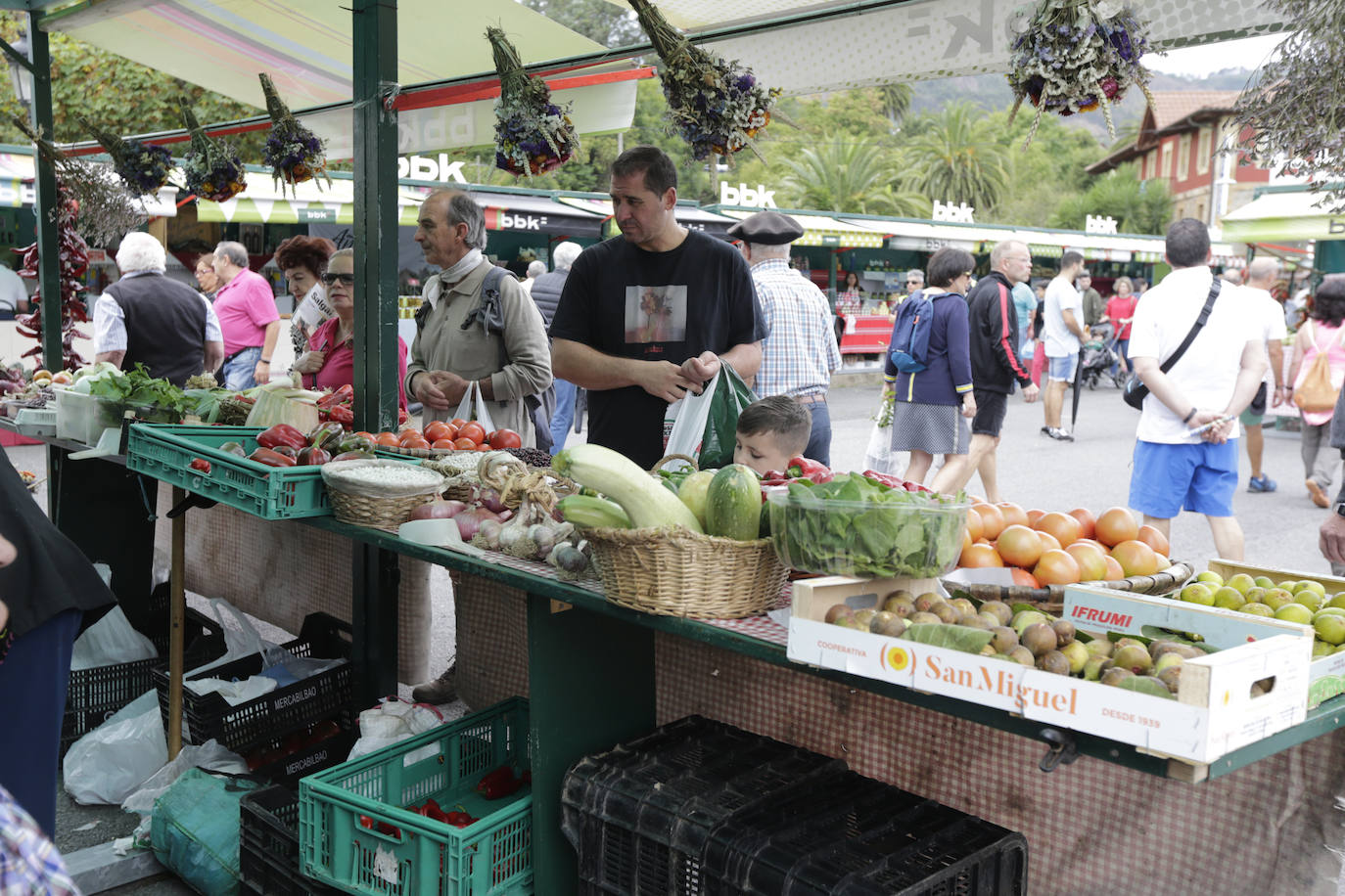 Fotos: La feria agrícola de Muskiz reúne 90 puestos