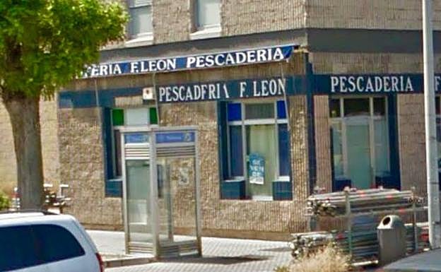 Cabina telefónica de la calle Paula Montal, en Vitoria, desde la que supuestamente llamó Paulino.