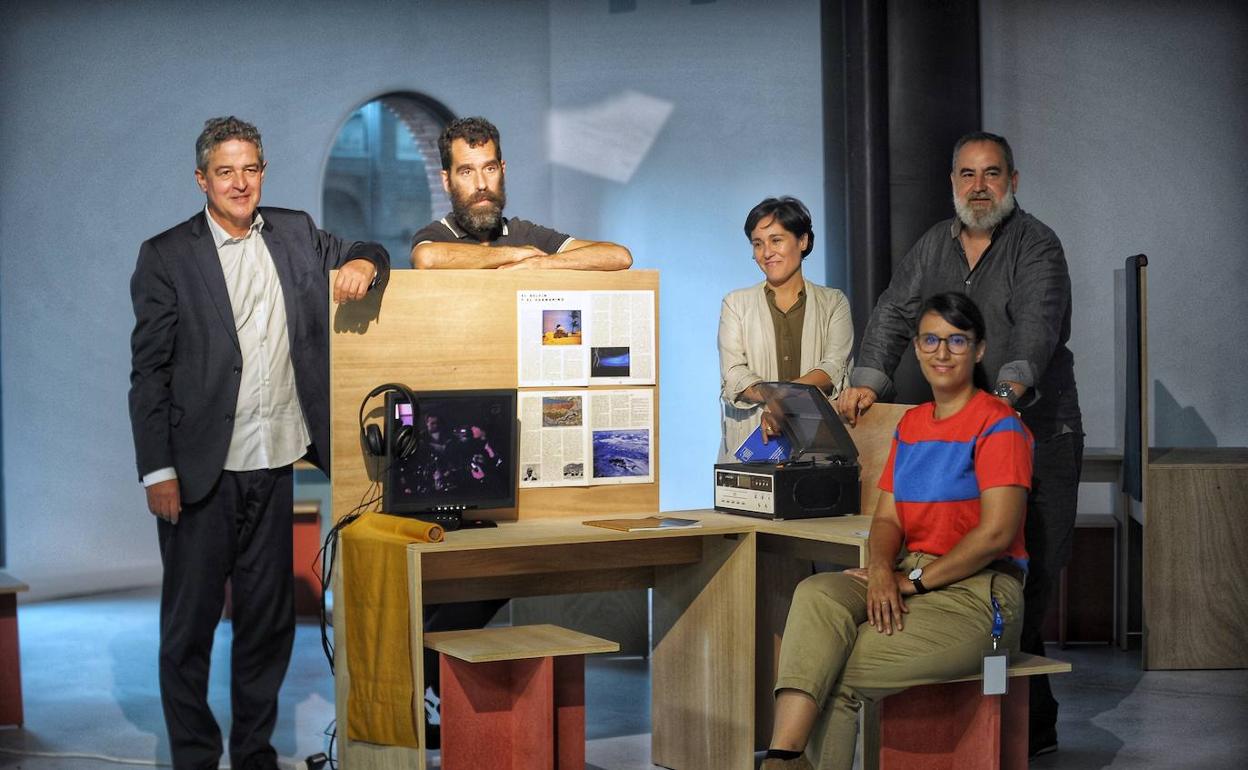 Joxean Muñoz, Marc Badal, Beatriz Herráez, Fernando Pérez y Laura Vallés. 