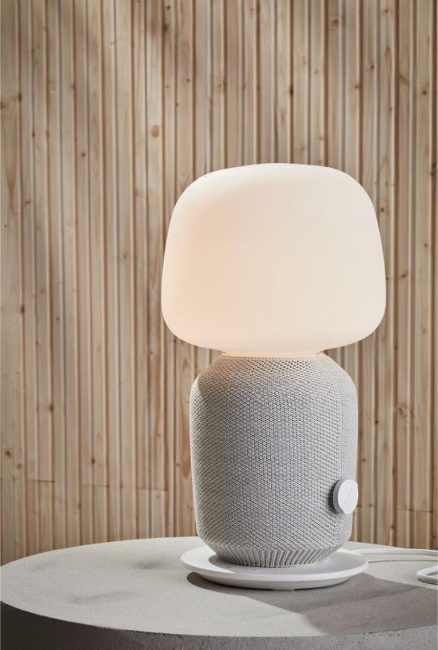IKEA Symfonisk, una lámpara con altavoz WiFi y un altavoz que hace de balda