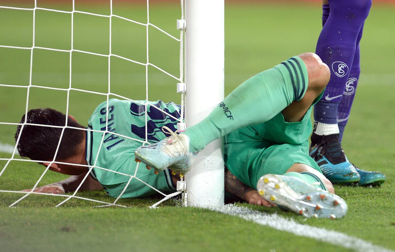 Las mejores imáganes del partido entre el Sevilla y el Real Madrid, disputado en el Sánchez Pizjuán.