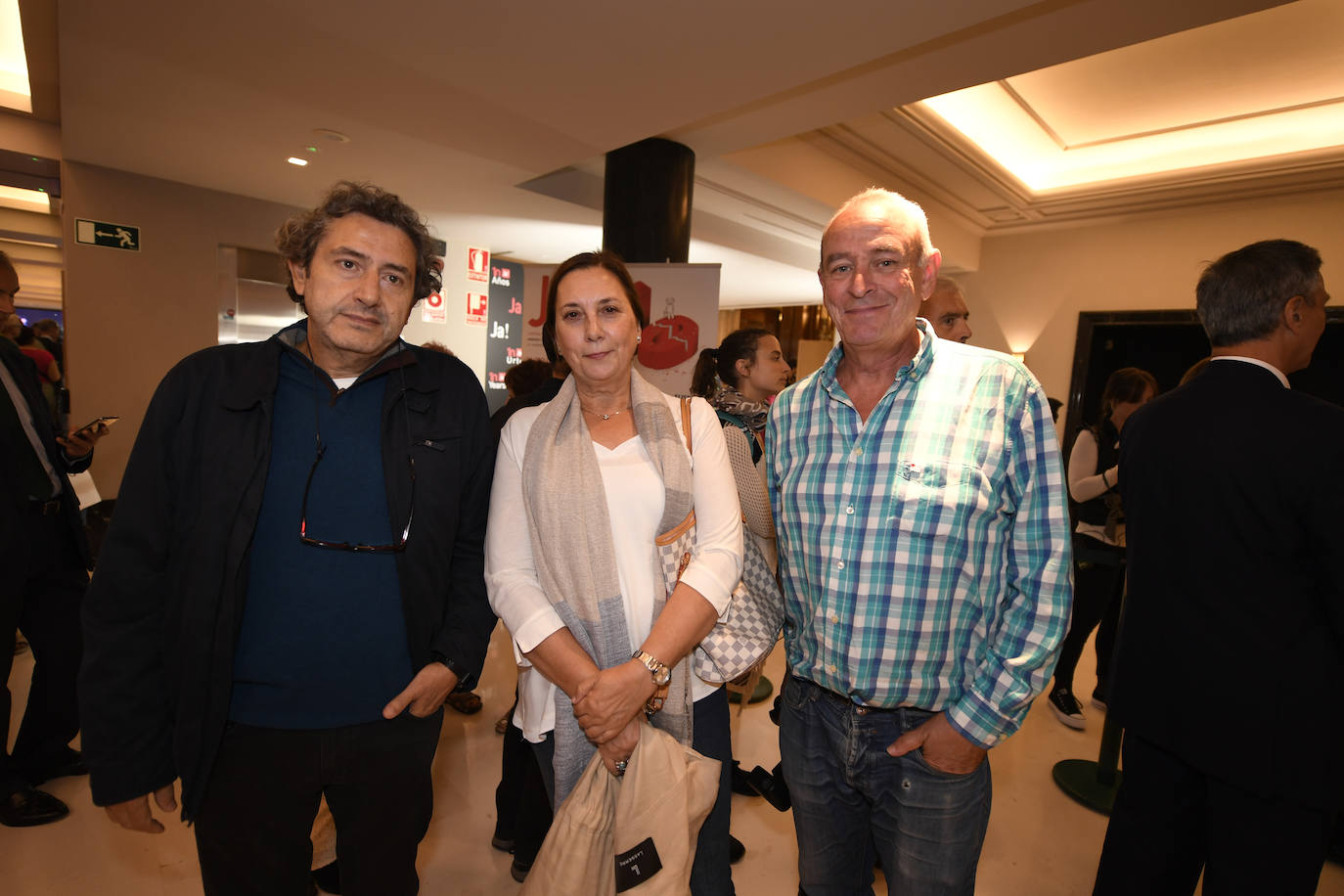 Koldo Ortiz de Alfau, Elena Ballesteros y Andoni Renteria. 