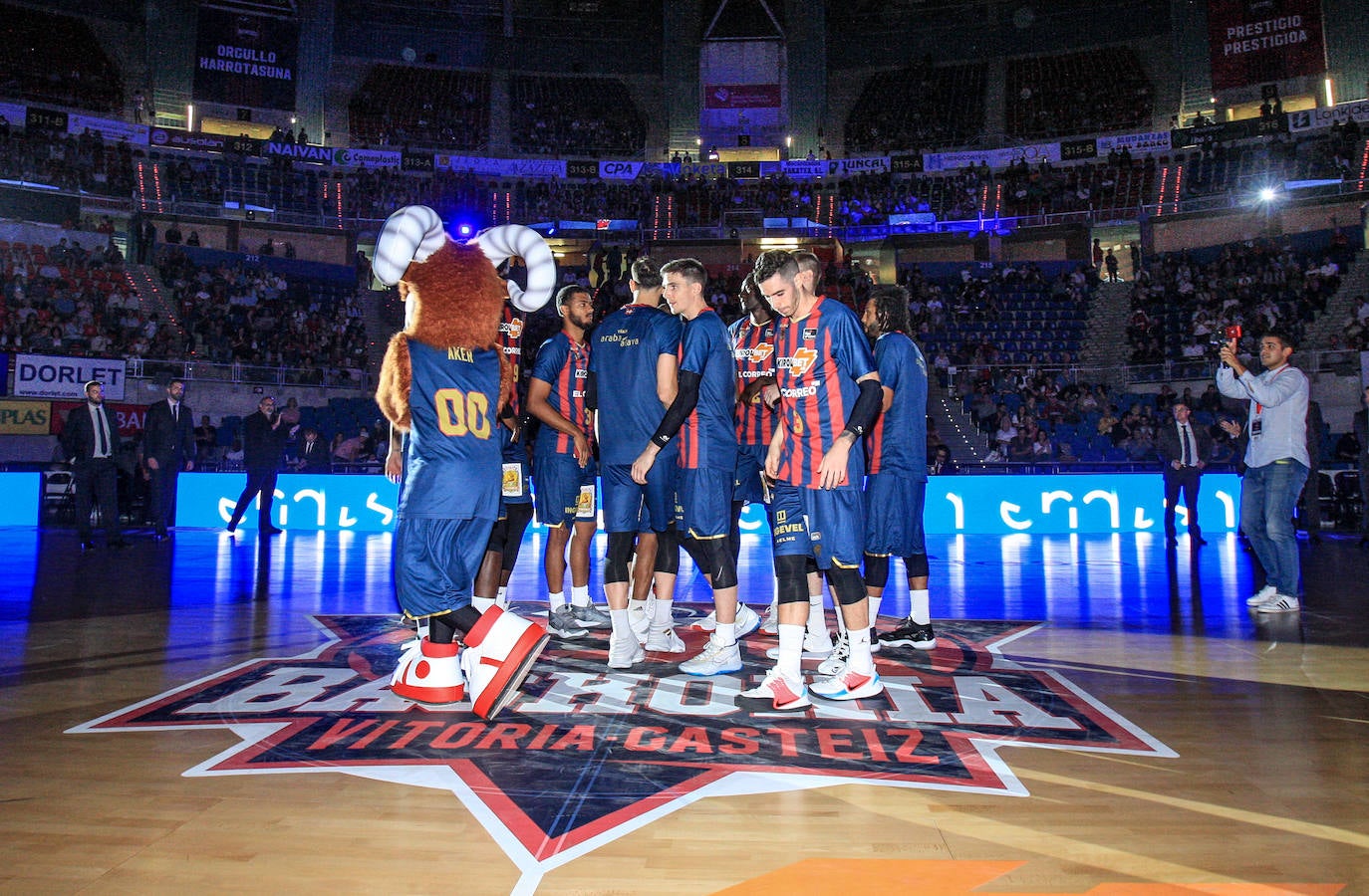 Fotos: Las fotos del Baskonia - Estudiantes