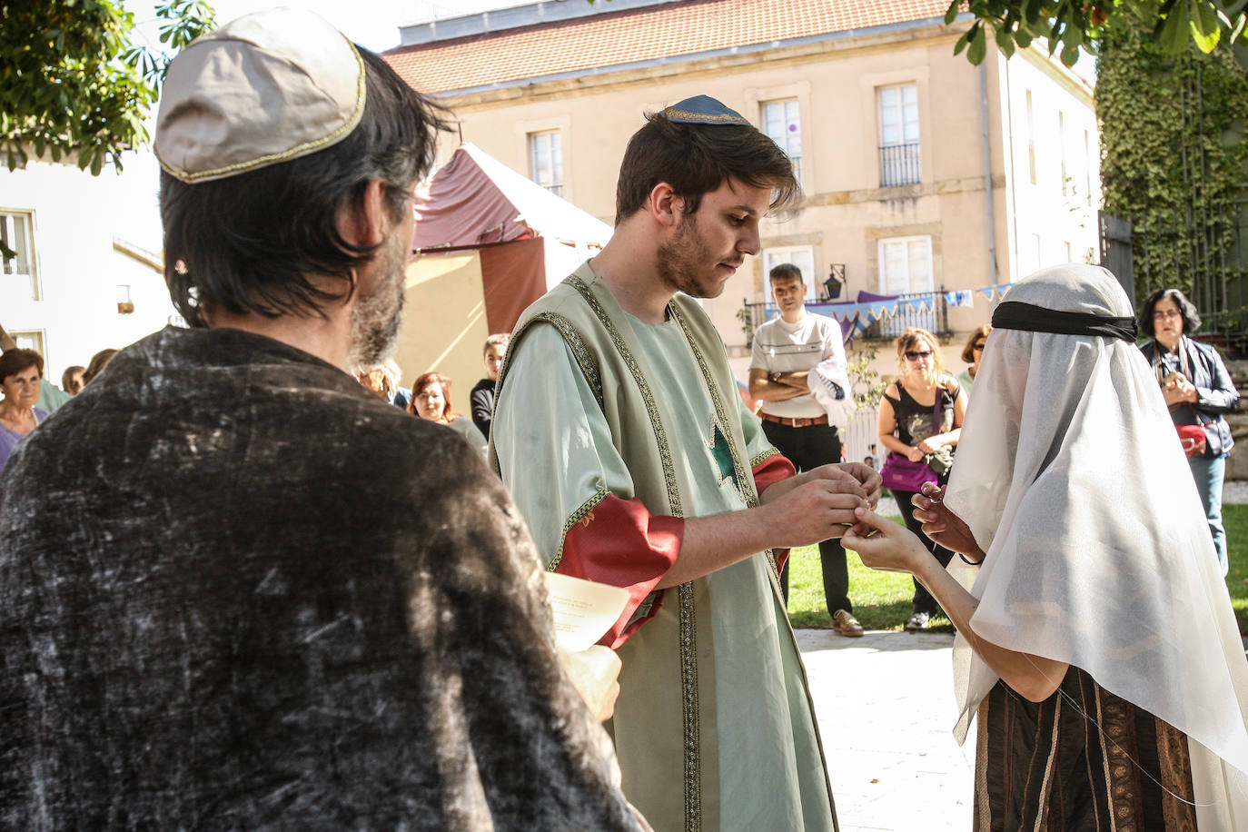 Fotos: Vitoria viaja el Medievo