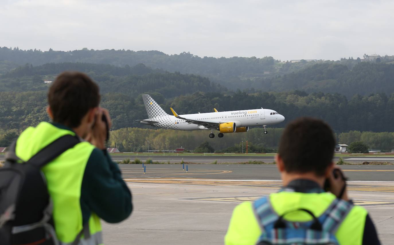 El aeropuerto de Loiu se abre a los fotógrafos amateur