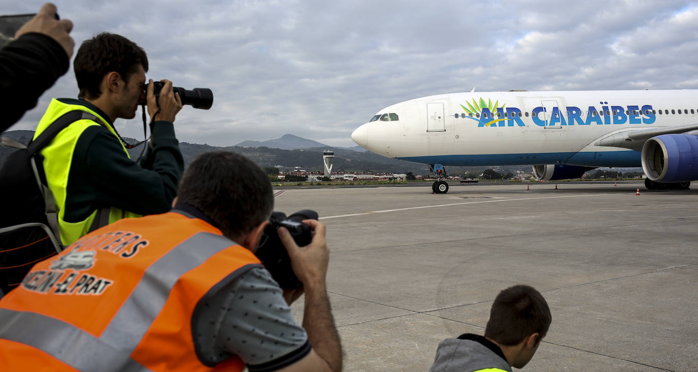 El aeropuerto de Loiu se abre a los fotógrafos amateur