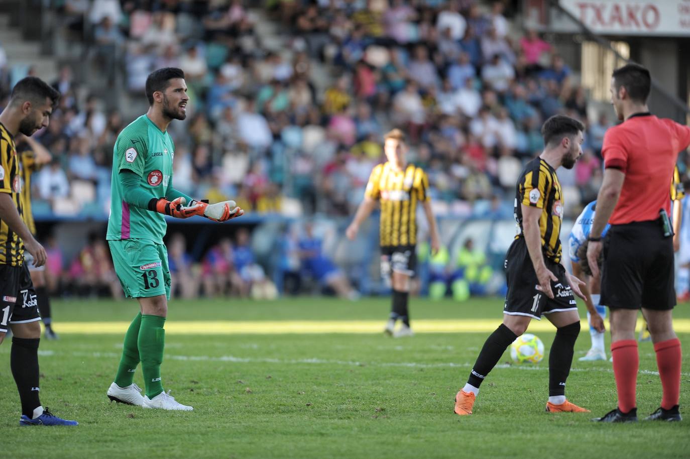 El conjunto fabril encajó la derrota más dura de su historia en casa en Segunda B