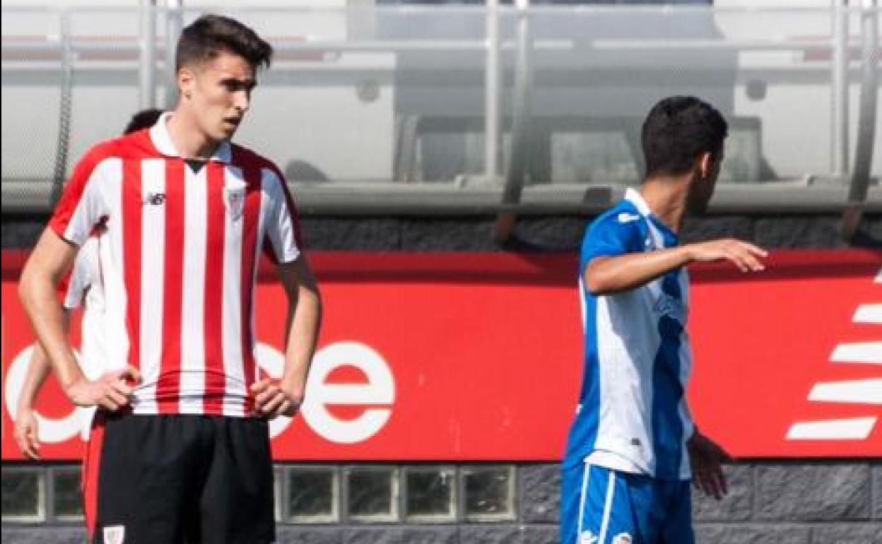 Ewan Urain, en un partido.