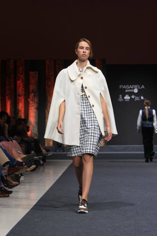 Fotos: El &#039;total black&#039; y el estilo militar dan la batalla esta temporada