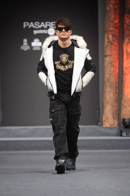 Fotos: El &#039;total black&#039; y el estilo militar dan la batalla esta temporada