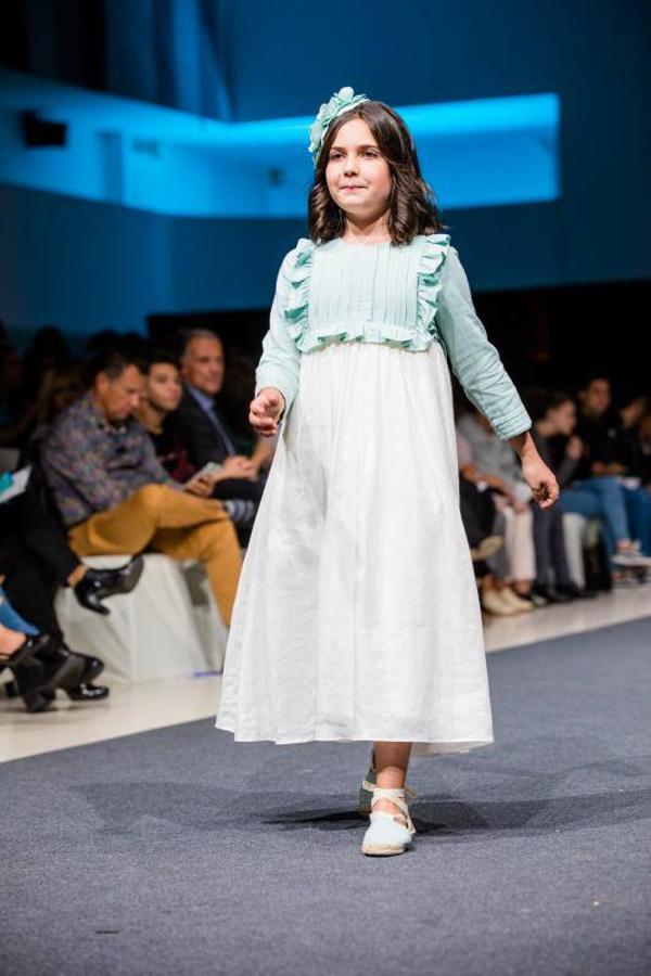 Las colecciones de La nieta de Inés, Rebeca Ruiz, Eder Aurre y la pareja formada por Miguel Gutiérrez y Cristina Lefter cerraron el Encuentro de Nuevos Creadores de Moda de la Pasarela Gasteiz On.