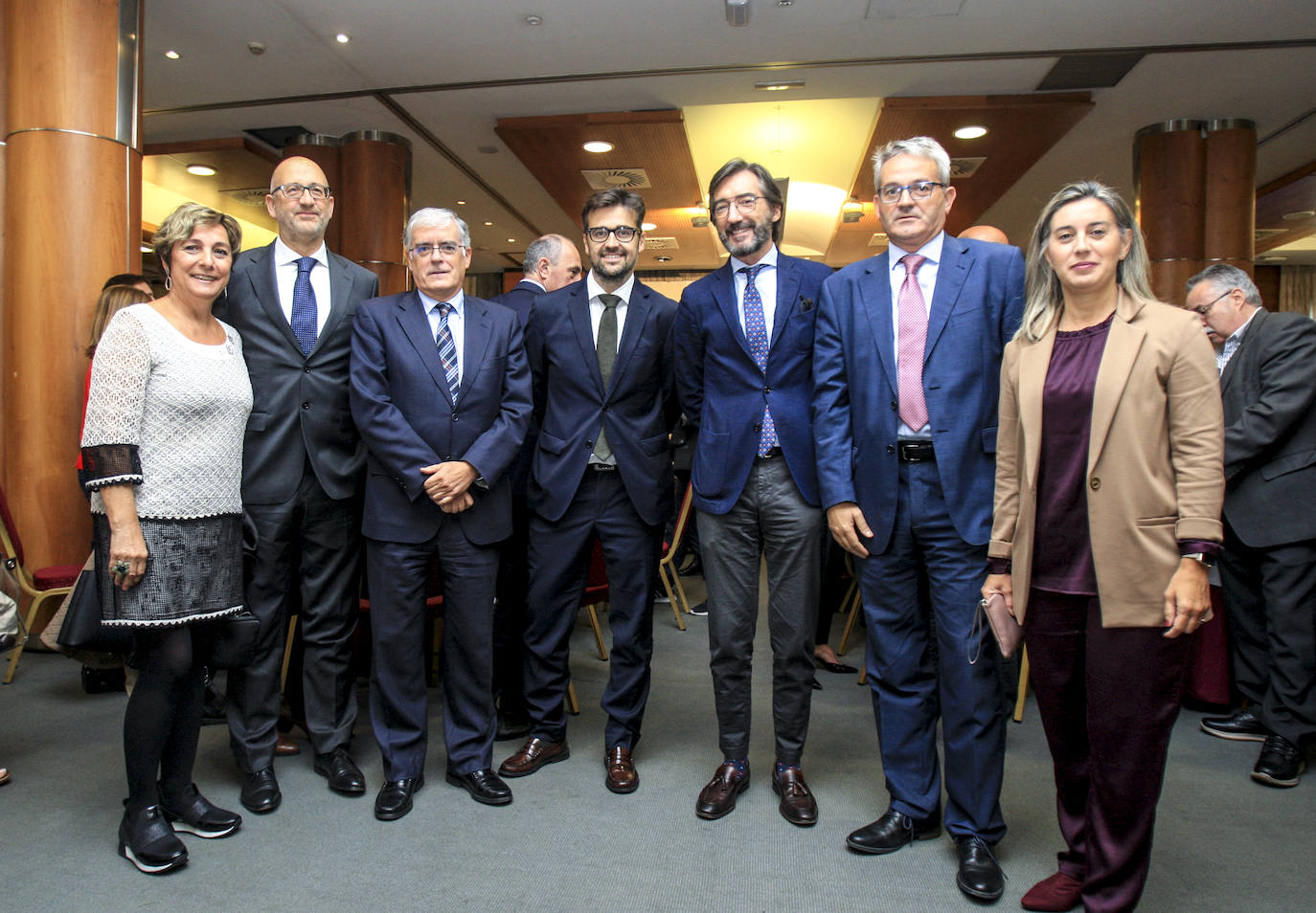 Izaskun Moyua, Josean Galera, José Luis Cimiano, Adolfo Lorente, Iñaki Oyarzábal, Ricardo Pérez Aguado e Irma Basterra.