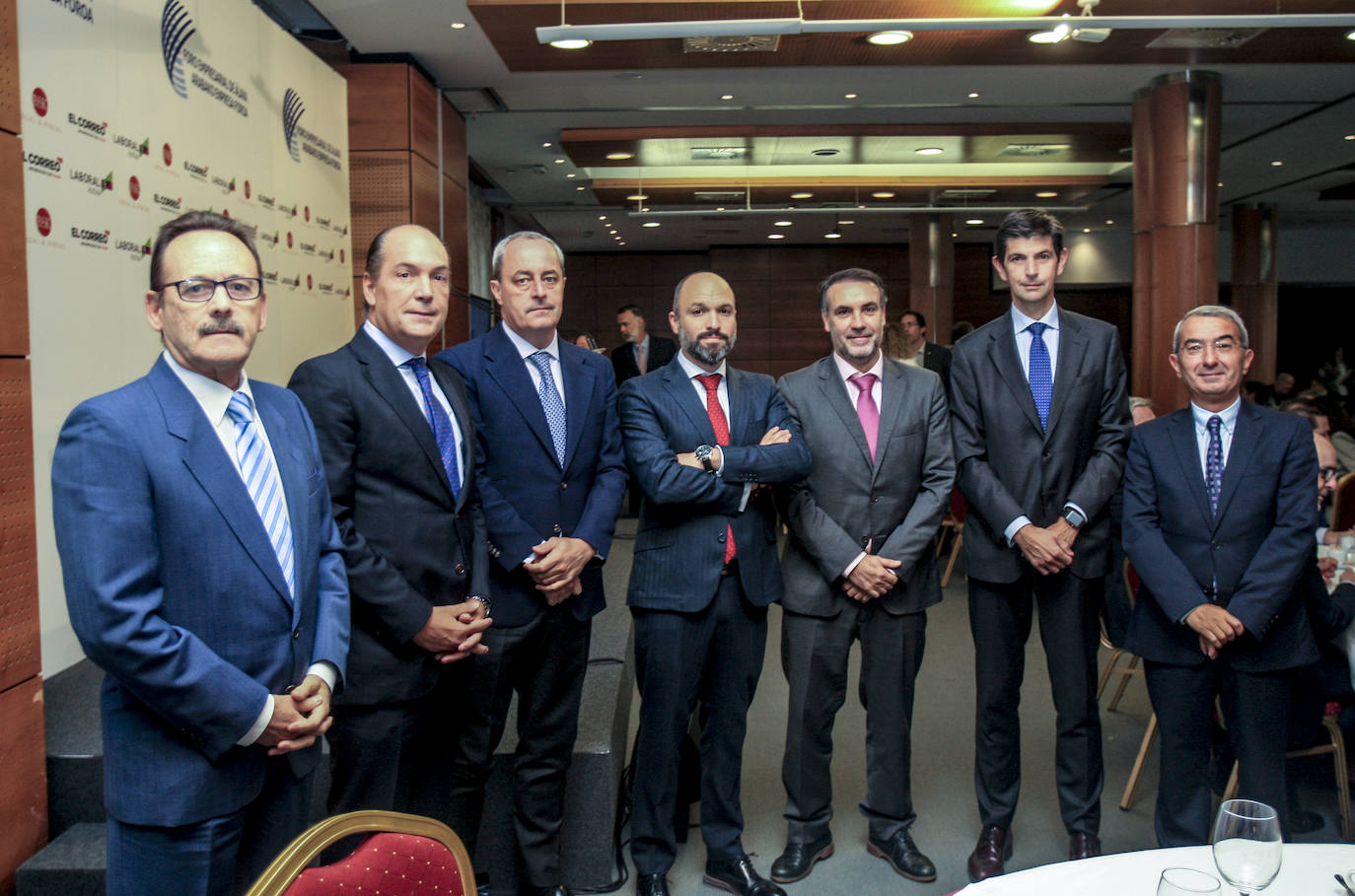José de la Fuente, Miguel Garnica, Hipólito Suárez, Jon Somocueto, Iñaki Peña, Alfonso Fernández de Trocóniz y Ángel Cordero.
