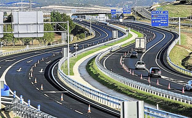 A mediodía se retirarán los conos para poder circular entre el río Ayuda y Zambrana. :