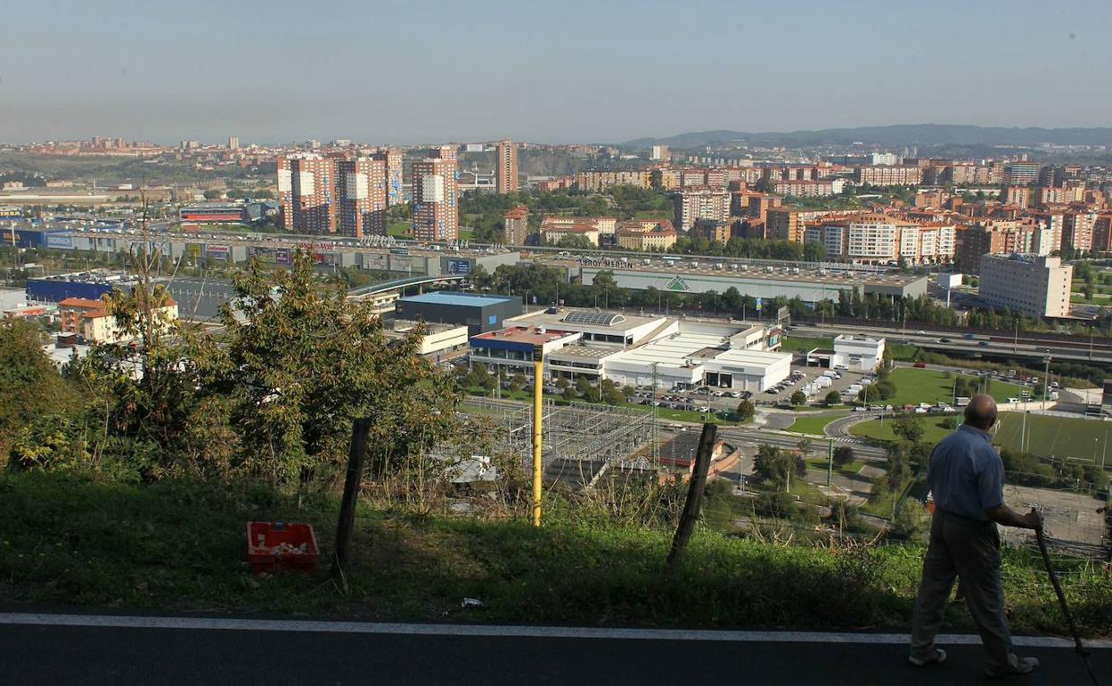 El altercado entre la pareja ha ocurrido junto a un hotel de la zona de Megapark.