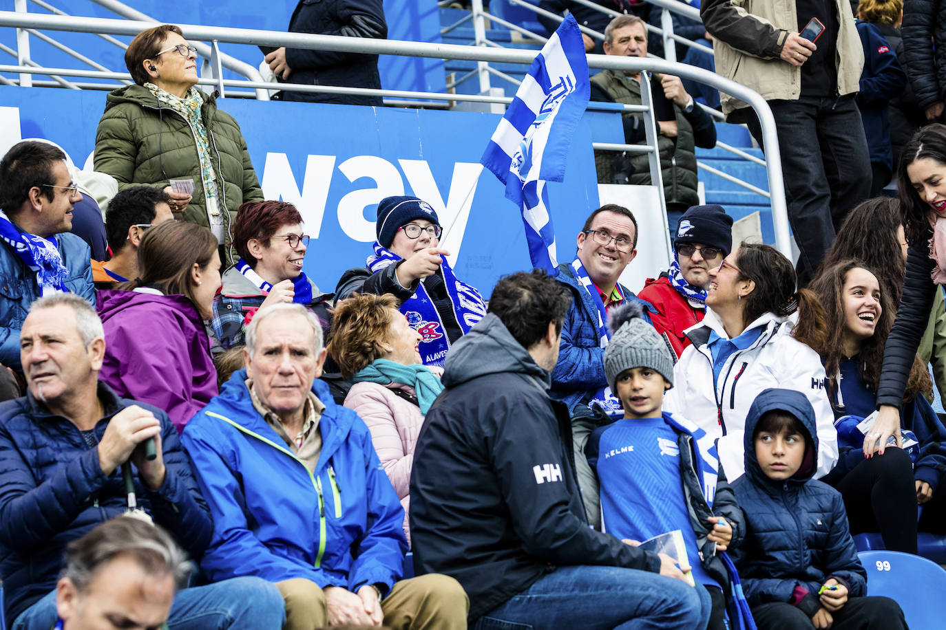 Fotos: Las imágenes del Alavés - Celta