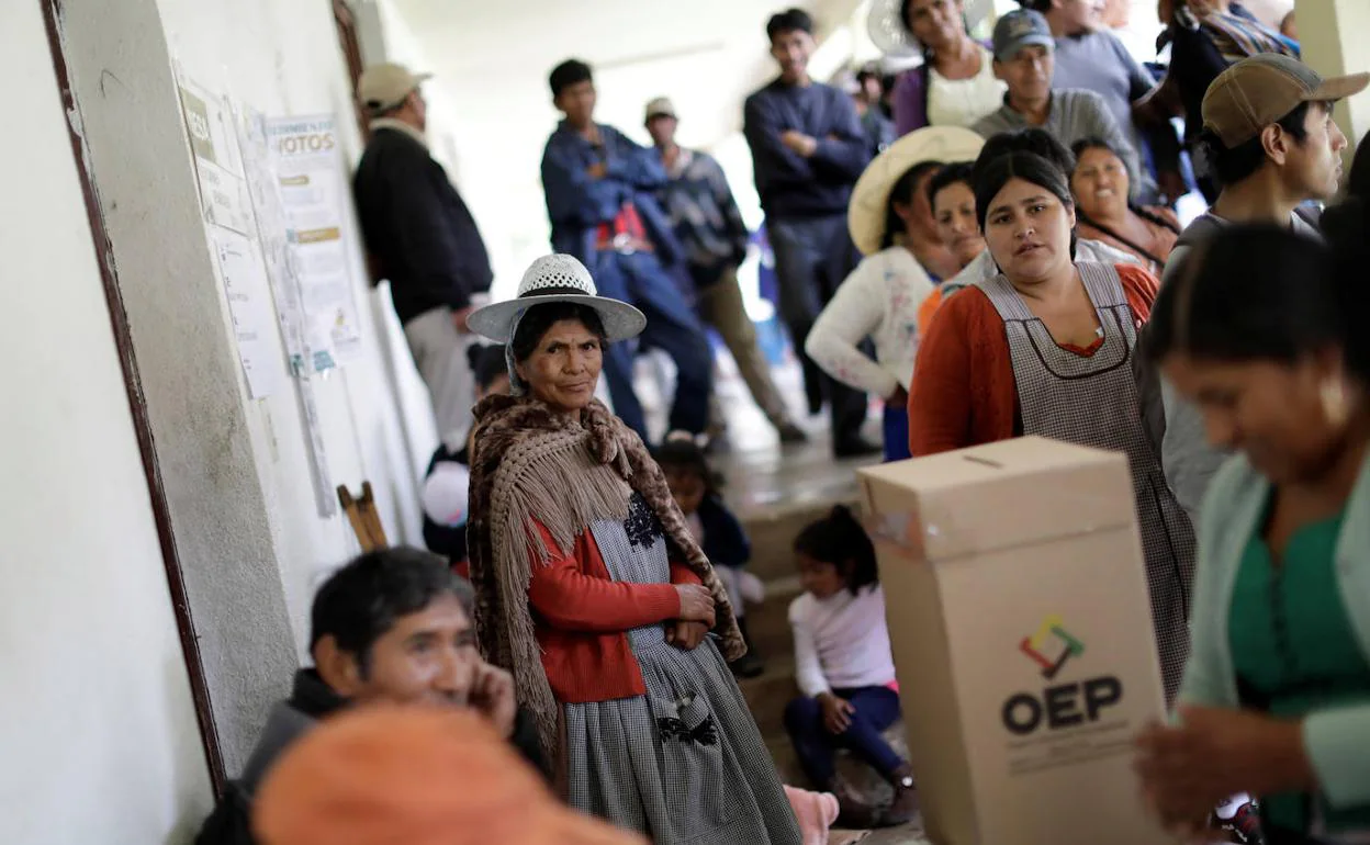 Uno de los colegios electorales habilitado en Bolivia.