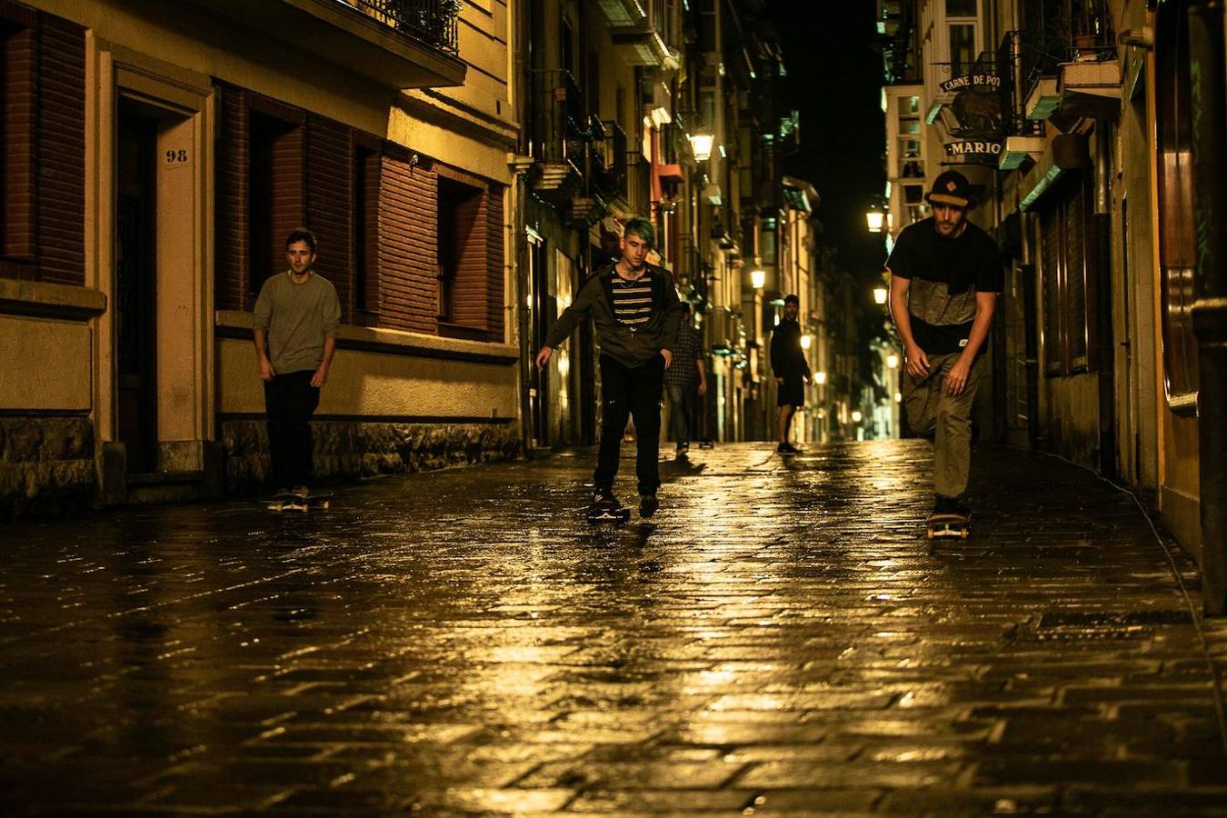 Imágenes del rodaje en Vitoria de 'El silencio de la ciudad blanca', película dirigida por Daniel Calparsoro