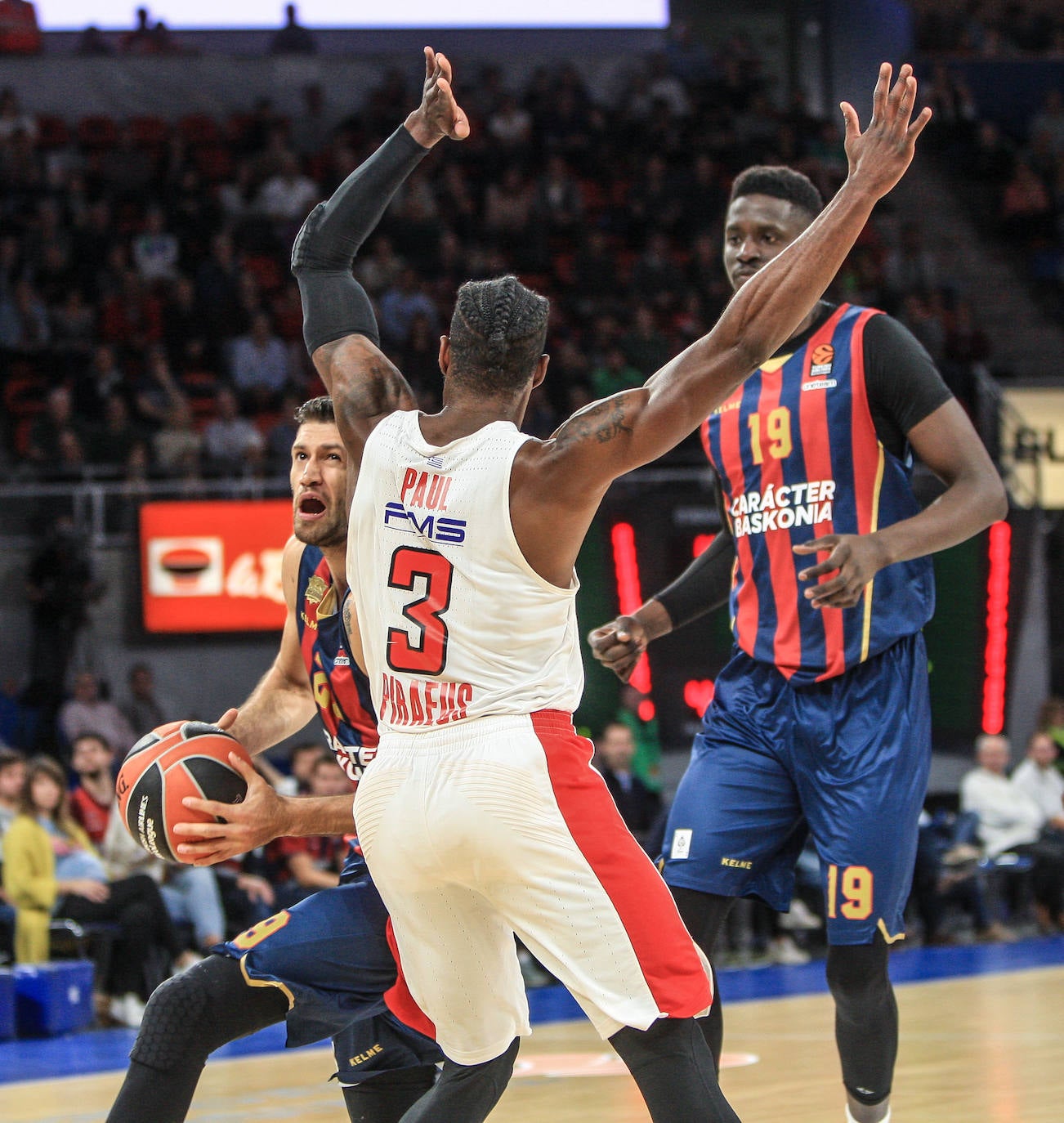 Las fotos del Baskonia - Olympiacos. 