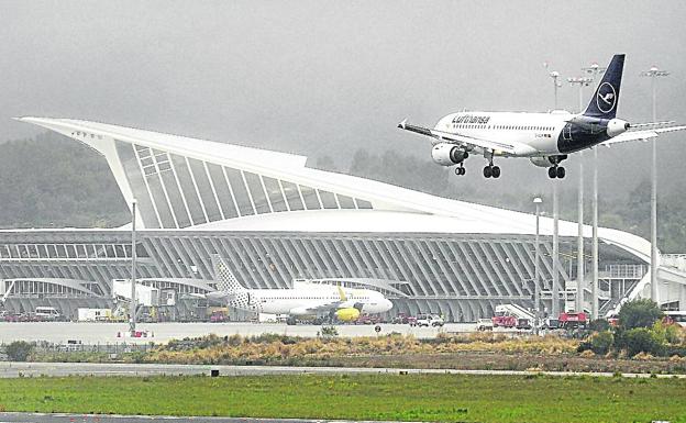 El aeródromo vizcaíno encara un invierno con buenas perspectivas.