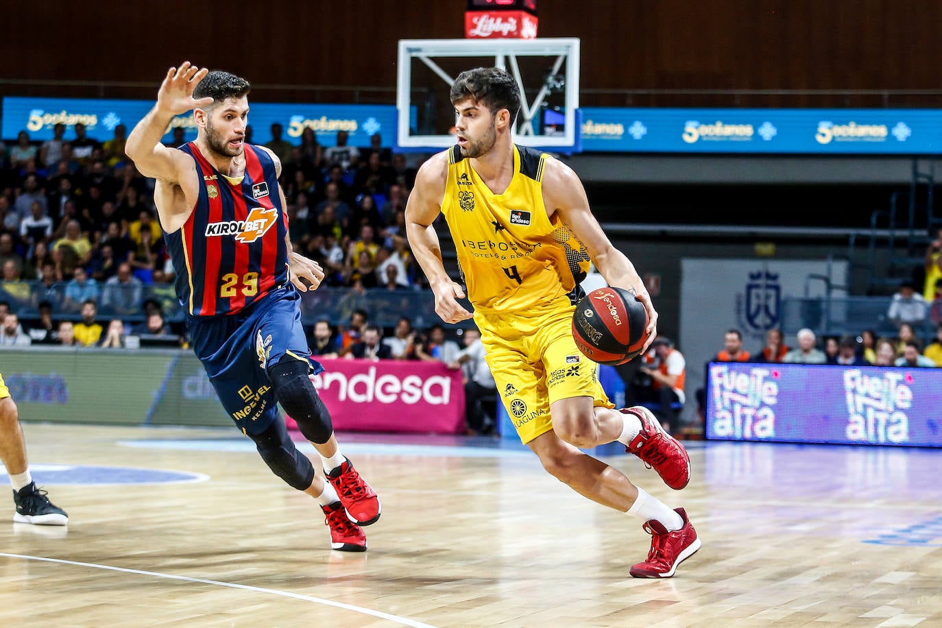 Un lance del partido. 