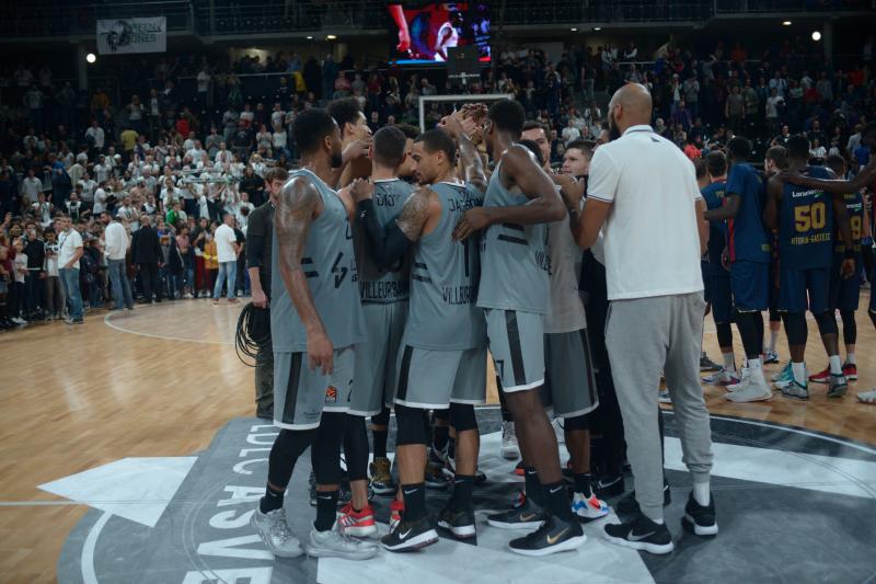 Fotos: Las mejroes imágenes del Asvel - Baskonia