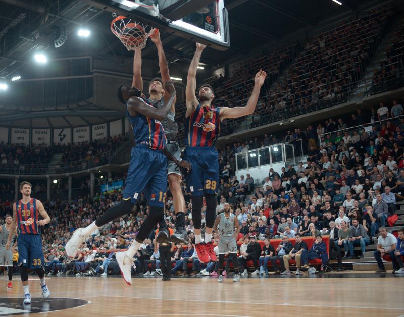 Fotos: Las mejroes imágenes del Asvel - Baskonia