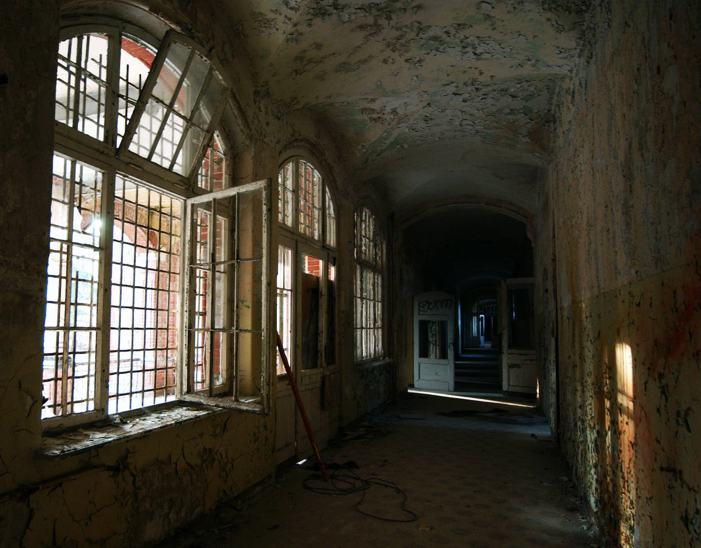 9. Hospital Militar de Beelitz-Heilstätten del ejército rojo (Alemania) | El hospital fue construido en 1898 como un sanatorio para enfermos con tuberculosis, una enfermedad por entonces mortal.