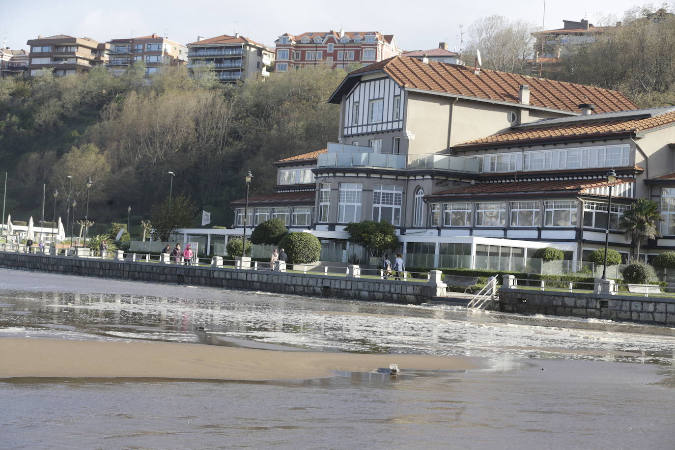 Fotos: Las imágenes del viento en Bizkaia