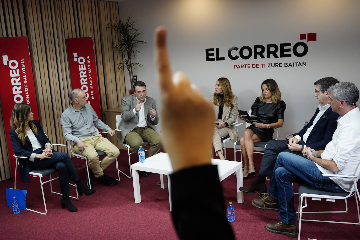 Fotos: Debate de los cabezas de lista por Bizkaia en EL CORREO