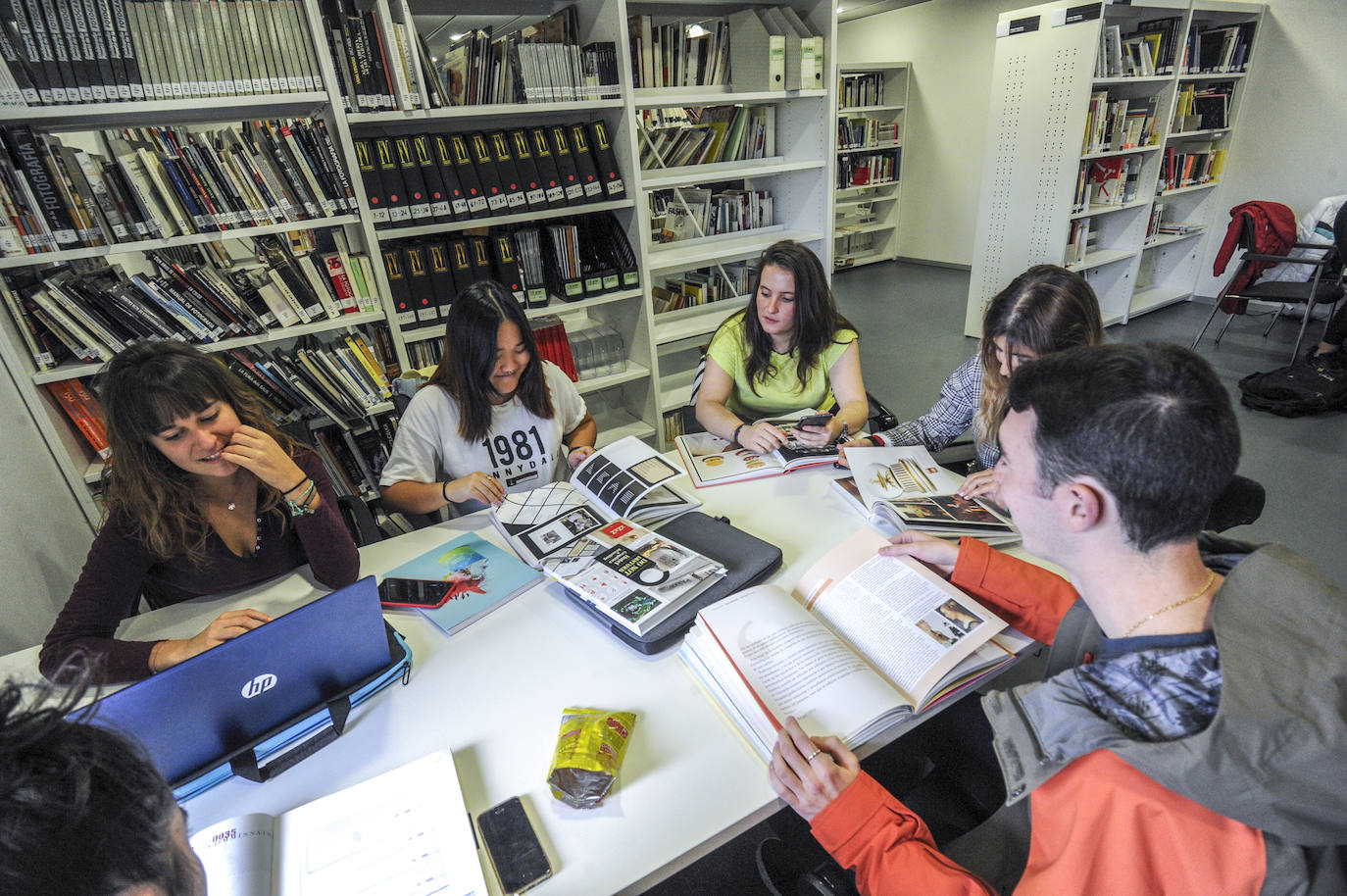 Fotos: La bendita profanación creativa de Betoño
