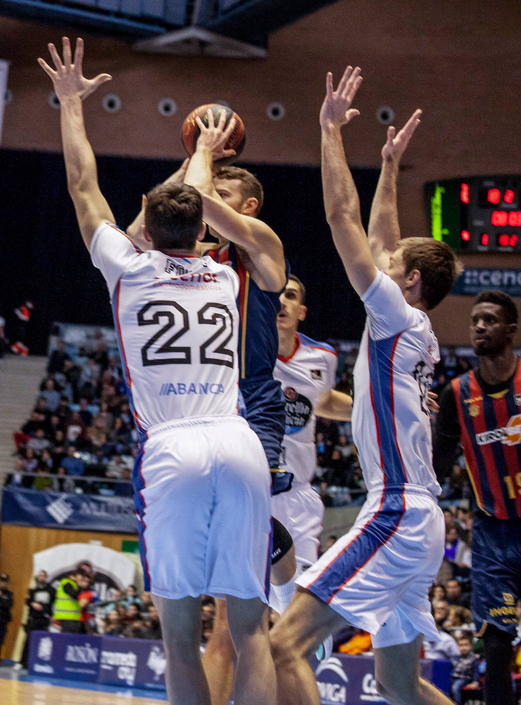 Fotos: Las mejores fotos del Monbus Obradoiro -Kirolbet Baskonia