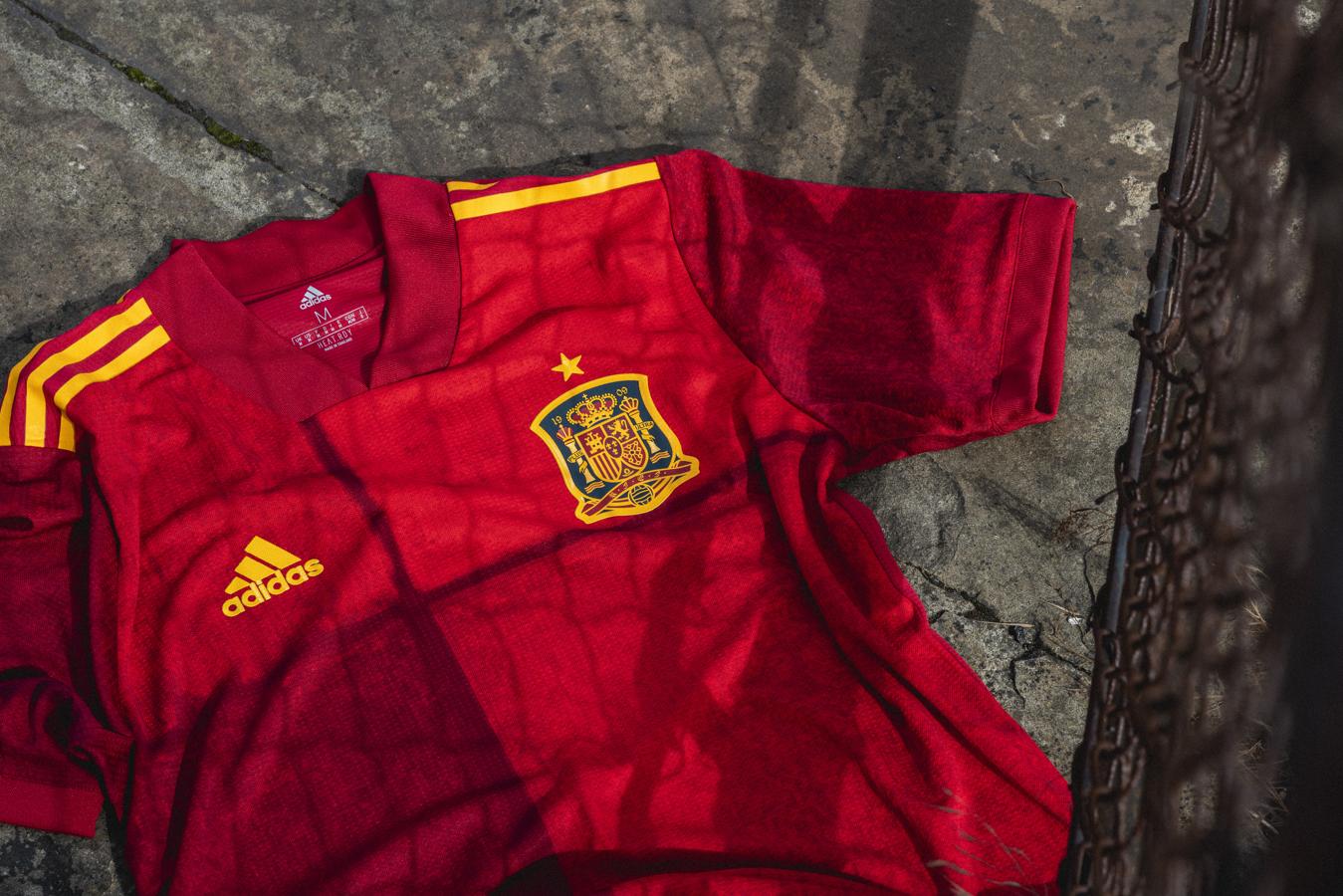 Fotos: Así es la nueva camiseta de la selección