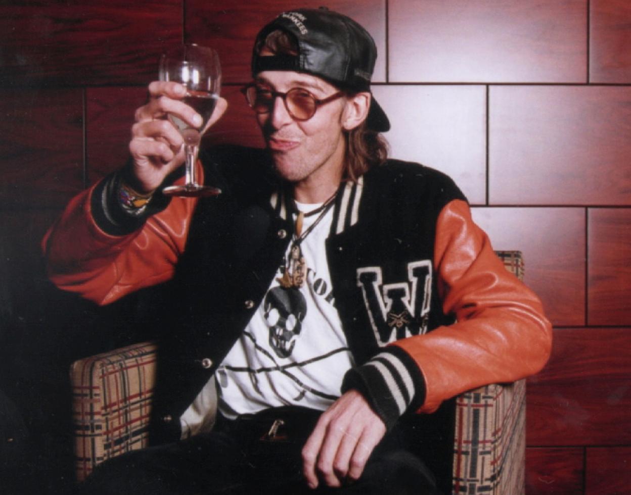 Natxo Etxebarrieta, vocalista de Cicatriz, retratado en 1995.