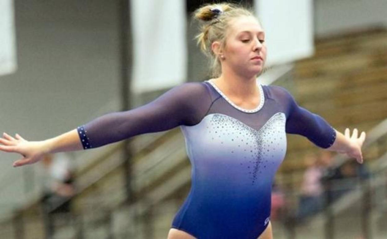 La estadounidense  había seguido los pasos de su madre y sus dos hermanas mayores, también gimnastas. 