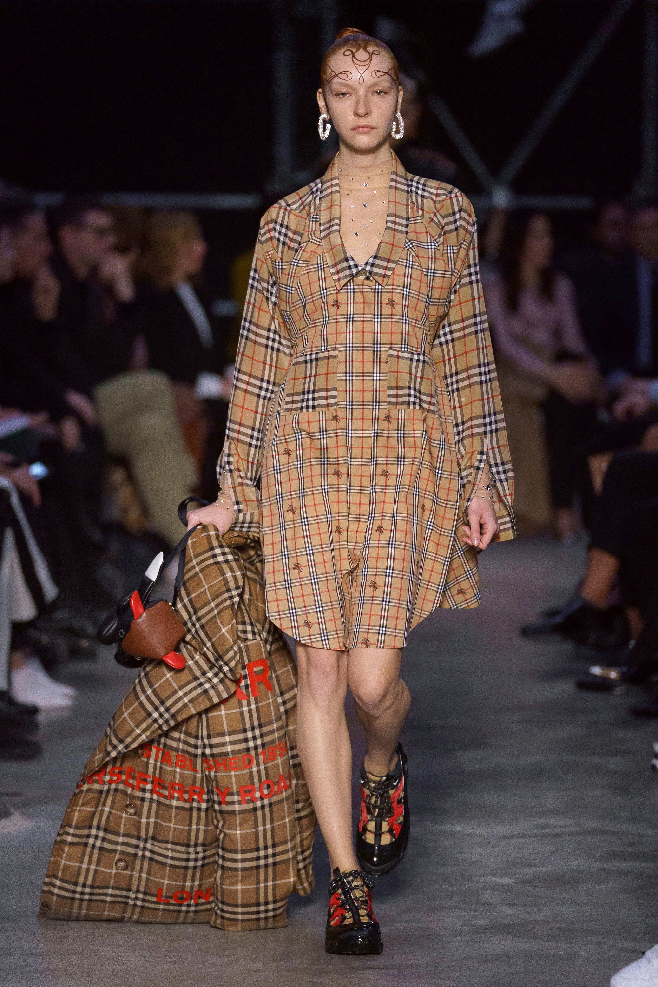 Burberry otoño-invierno 2019-2020