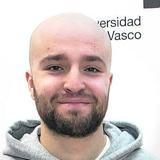 Kebir Colmenero (Graduado en Filología Inglesa)