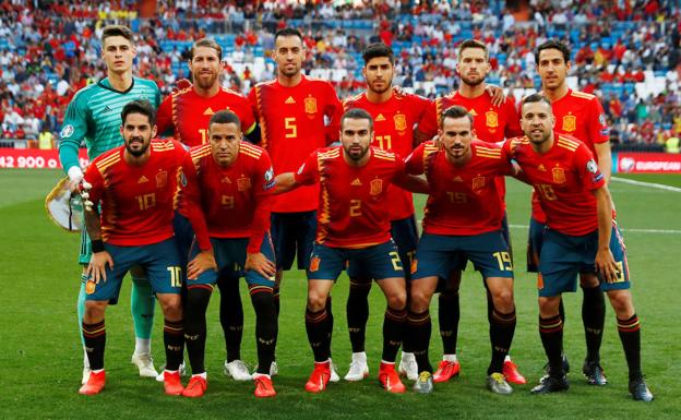 España busca una goleada ante Malta para ser cabeza de serie en la Eurocopa