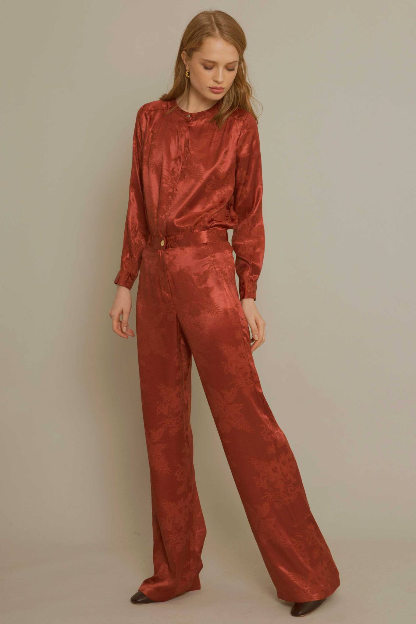 Fotos: De nombre andaluz y esencia bilbaína: la firma de Rodríguez Arias que se abre paso en la moda