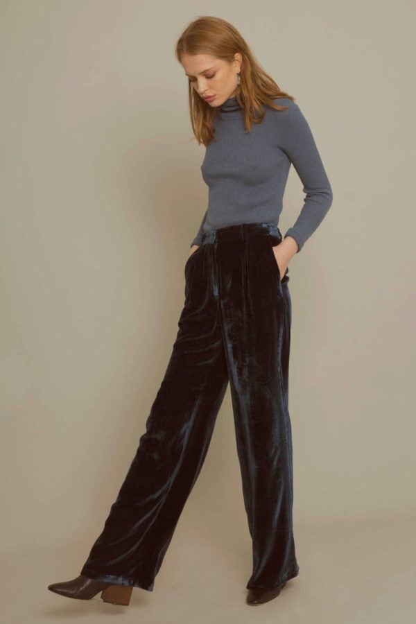 Fotos: De nombre andaluz y esencia bilbaína: la firma de Rodríguez Arias que se abre paso en la moda