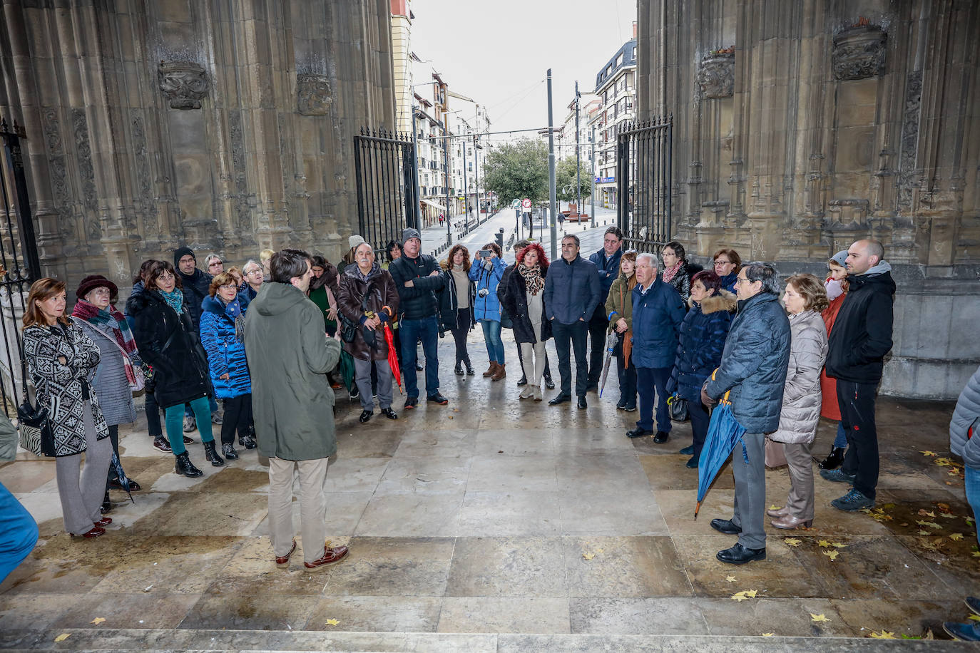 Los suscriptores de EL CORREO han podido disfrutar de unas bellas vistas desde la azotea del templo.