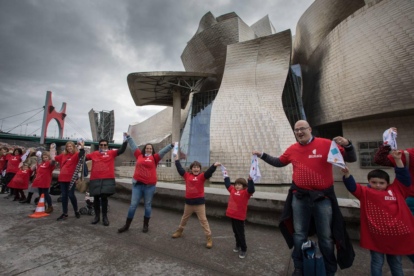 Fotos: Las mejores imágenes del abrazo solidario