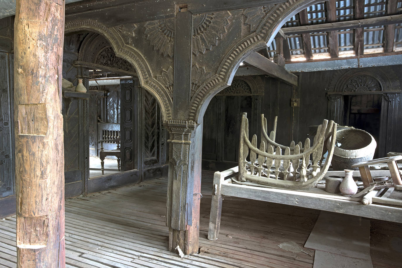 Cortes de teca birmanos tradicionales (Myanmar, Birmania).