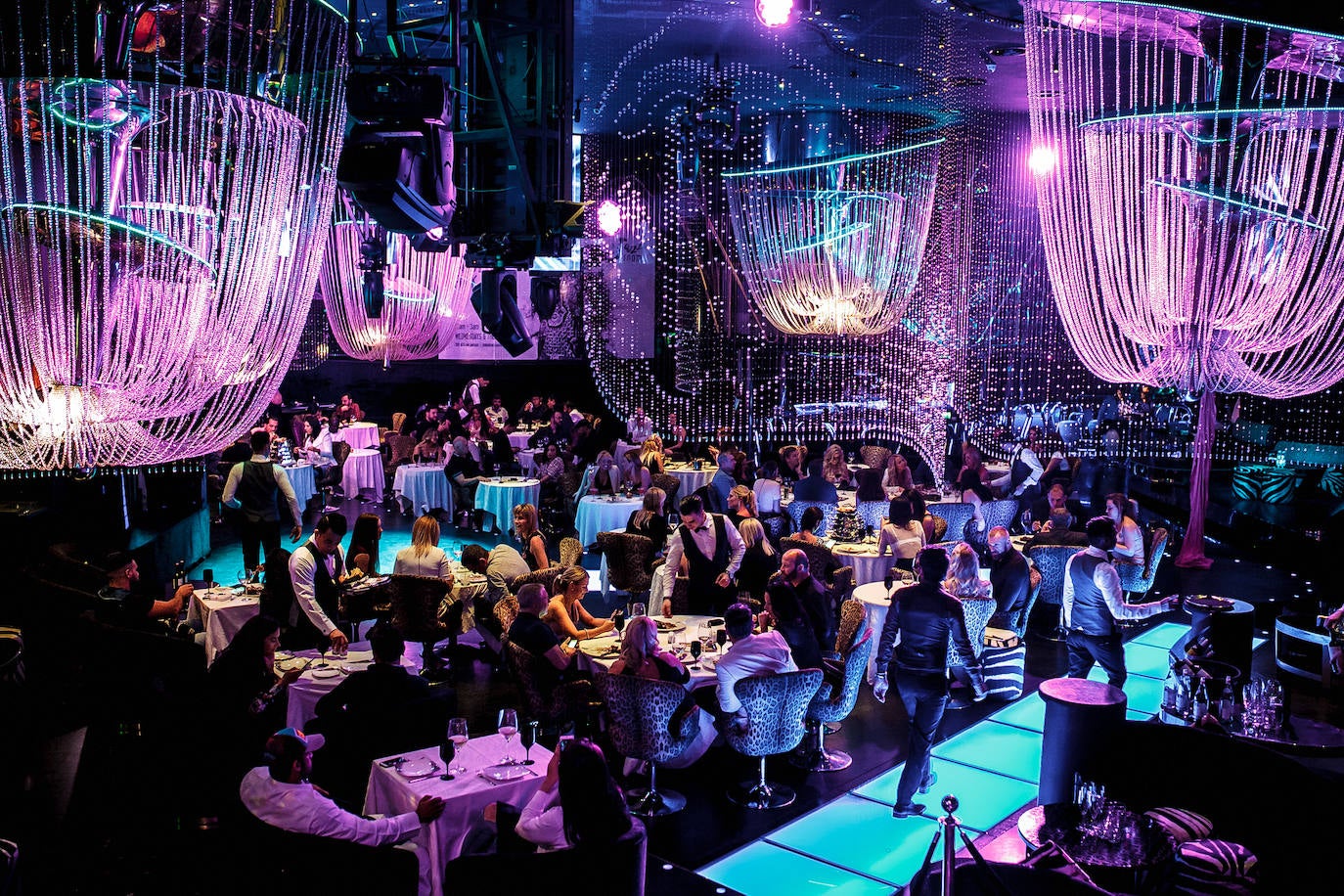 2.- Cavalli Club Dubái (Dubái, Emiratos Árabes Unidos)