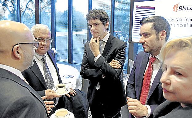 Rementería, durante su viaje a Londres. 