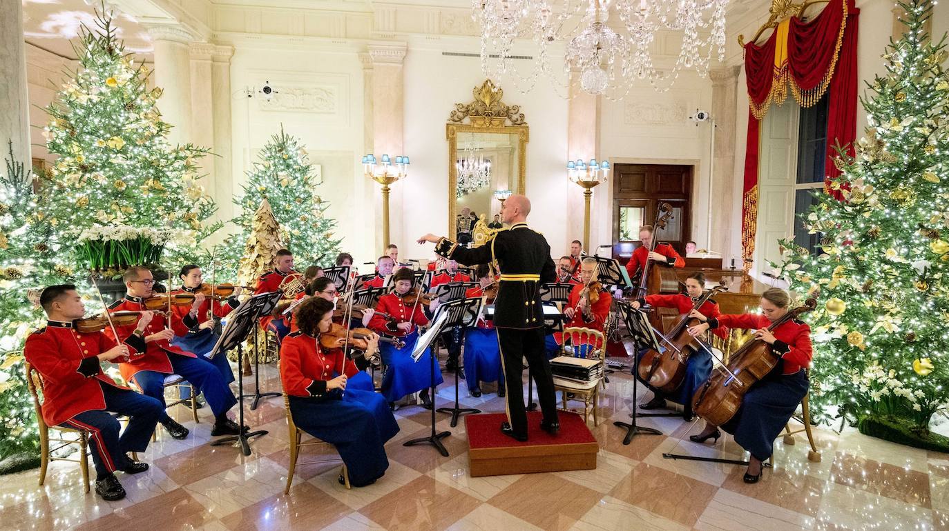 Fotos: Melania redecora la Casa Blanca por Navidad