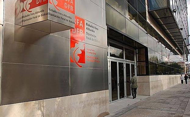 La declaración de la renta será online desde 2021: ni llegará a casa ni se podrá tramitar en el banco